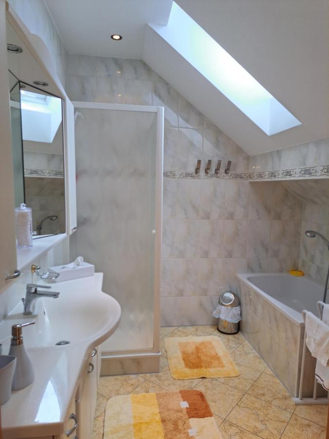 Appartement Schober Kukmirn Ngoại thất bức ảnh